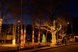 20 parade of lights 2022 brooke ashlee photography 20 parade of lights 2022 brooke ashlee photography
